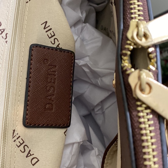 Dassin Lock SatchelBag with adjustable Shoulder Strap - Picture 3 of 8